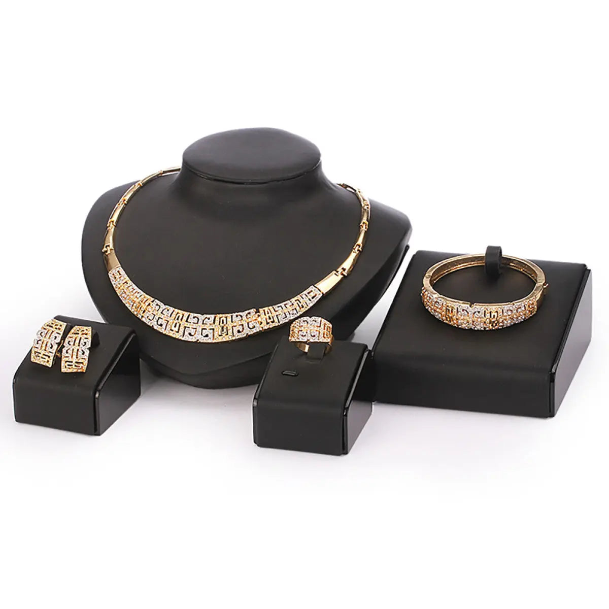Elegant Dubai 18K Gold Plated Jewelry Necklace Set Designer