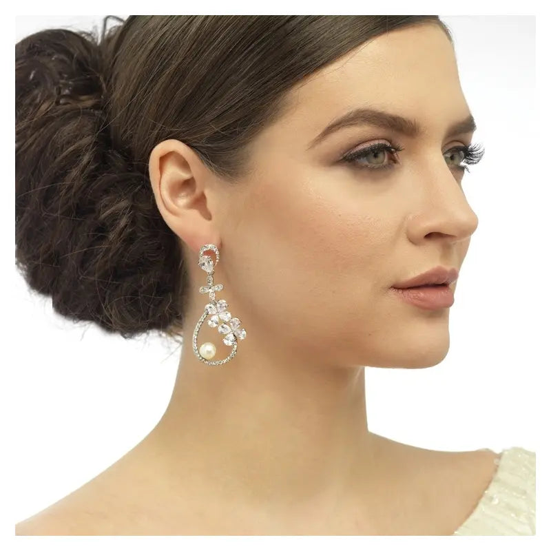 Delicate wedding earrings deals