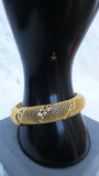 18 Carat Gold Plated Women’s Bangle Bracelet – Elegant Fashion Jewellery Gift Bangle Bracelet