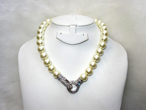 Front Closer Loop Quality Pearls Cream Off White Beautiful Luscious Crystal Bridal Wedding Crystal Party Necklace Jewellery UK - PrestigeApplause Jewels 