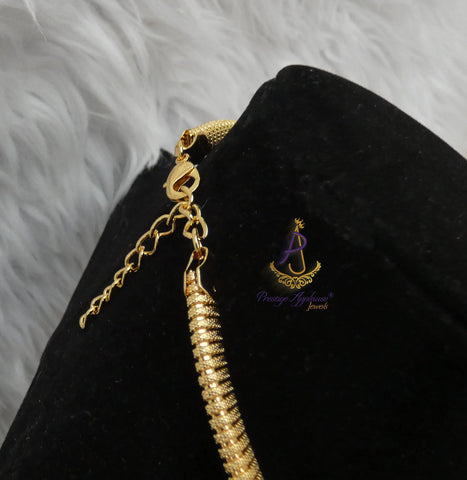 Elegant Dubai Gold-Plated Statement Necklace Set with Sculptural Coil Design – Matching Bracelet, Ring & Earrings