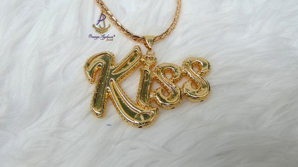 Kiss Pendant Twist Italian Gold Plated Unisex Necklace Elegant Jewellery for Men & Women | Gift