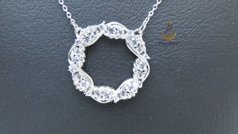 PrestigeApplause Silver Crystal Circle Pendant Necklace – Elegant Rhinestone Statement Jewelry