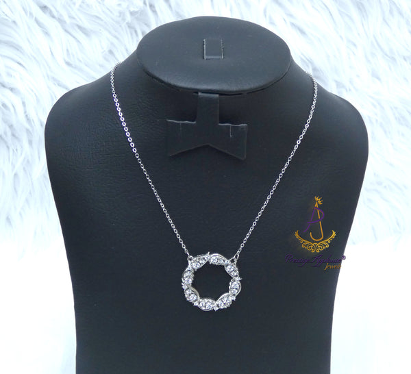 PrestigeApplause Silver Crystal Circle Pendant Necklace – Elegant Rhinestone Statement Jewelry