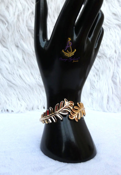 Luxury Gold Leaf Wrap Cuff Bracelet – Nature Inspired Adjustable Bangle for Women
