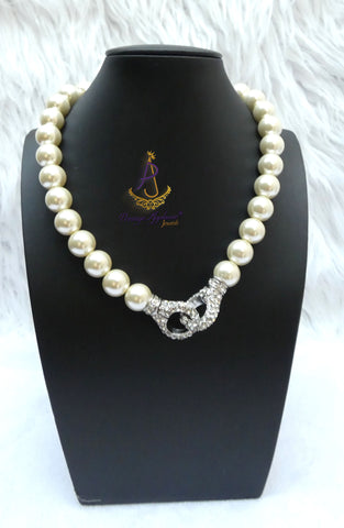 Pearls Cream Off-White Beautiful Bridal Wedding Crystal Party Necklace Jewellery