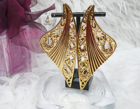 Classy Gold Statement Fashion Earring For Women - Stunning Earrings for Every Occasion