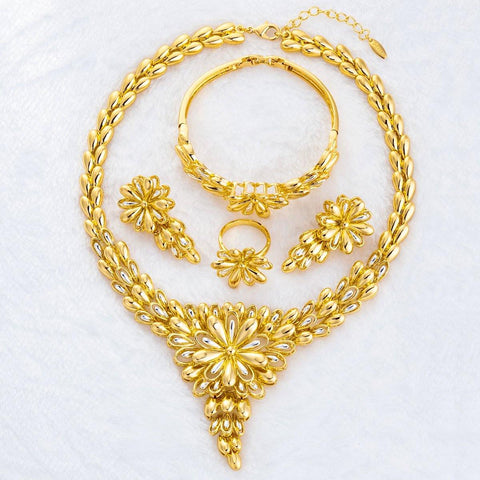 Flowery Design Gold Plated Beautiful Necklace Jewellery Complete Set (Copy) - PrestigeApplause Jewels 