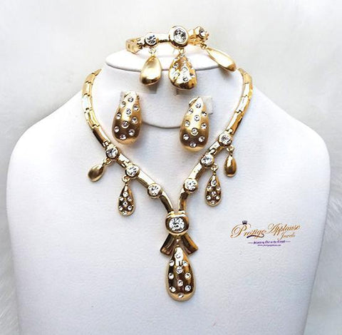 Beautiful New Design Gold Plated Complete Set Necklace Jewellery Party Set - PrestigeApplause Jewels 