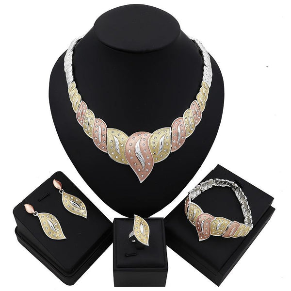 3 Tones Swivel New Design Beautiful Necklace Jewellery Set