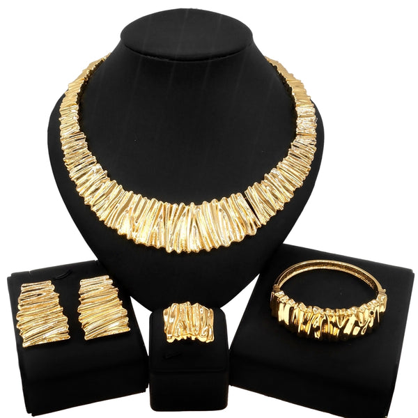 Popular Bridal Celebrant Stand Out Gold Design Necklace Earring Jewellery Set